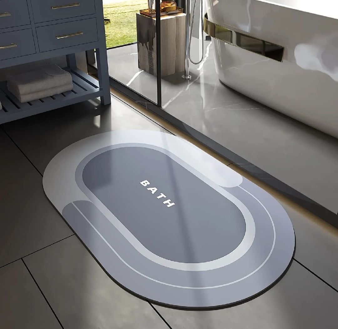 Modern Abstract Marble Design Bathroom Floor Mat (39cm x 59cm) - Random Design